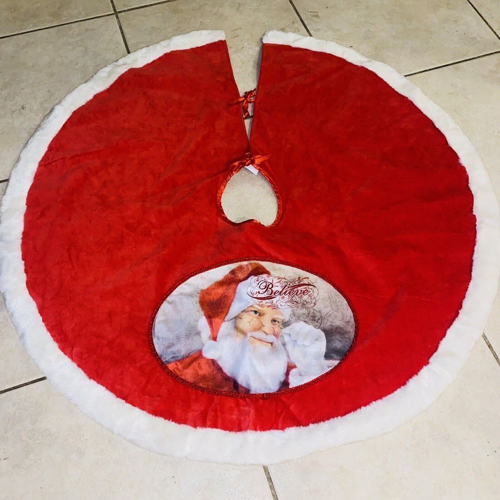 Seasons Of Cannon Falls Santa Christmas Tree Skirt Vintage Colorful Red & White